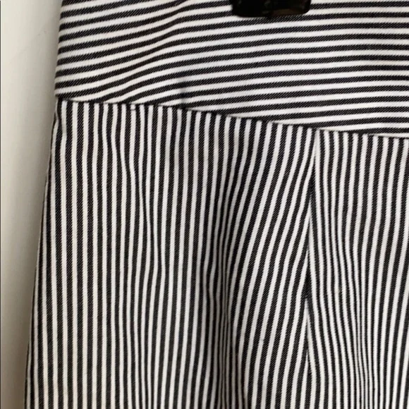 Banana Republic Railroad Stripe pencil Skirt 2 - Picture 4 of 6